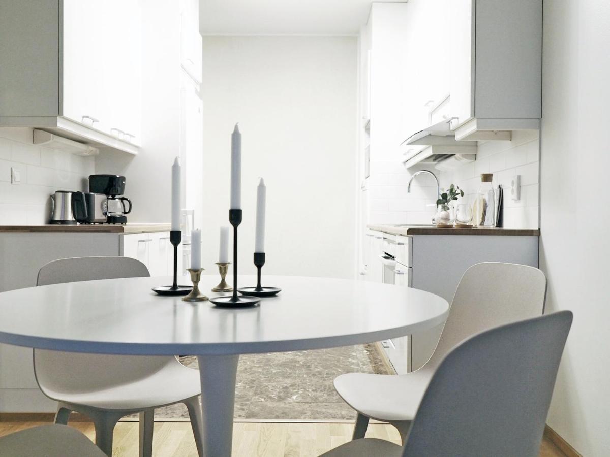 טמפרה "Espa" - Modern 1Br Apartment With Sauna, Balcony & Free Parking, Hosted By 2Ndhomes מראה חיצוני תמונה